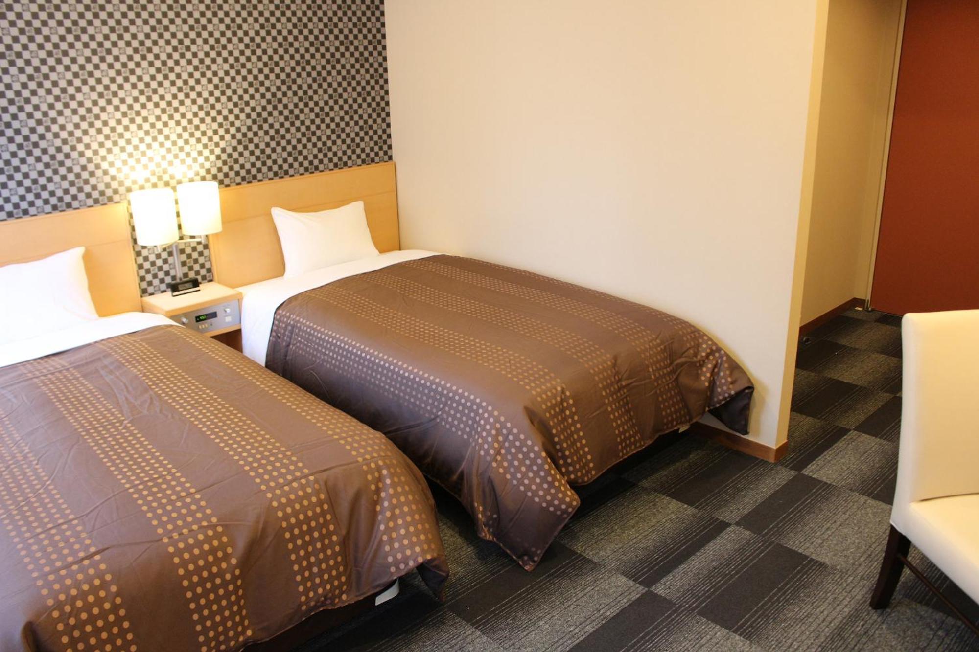 Hotel Livemax Budget Chiba Mihama Exteriör bild